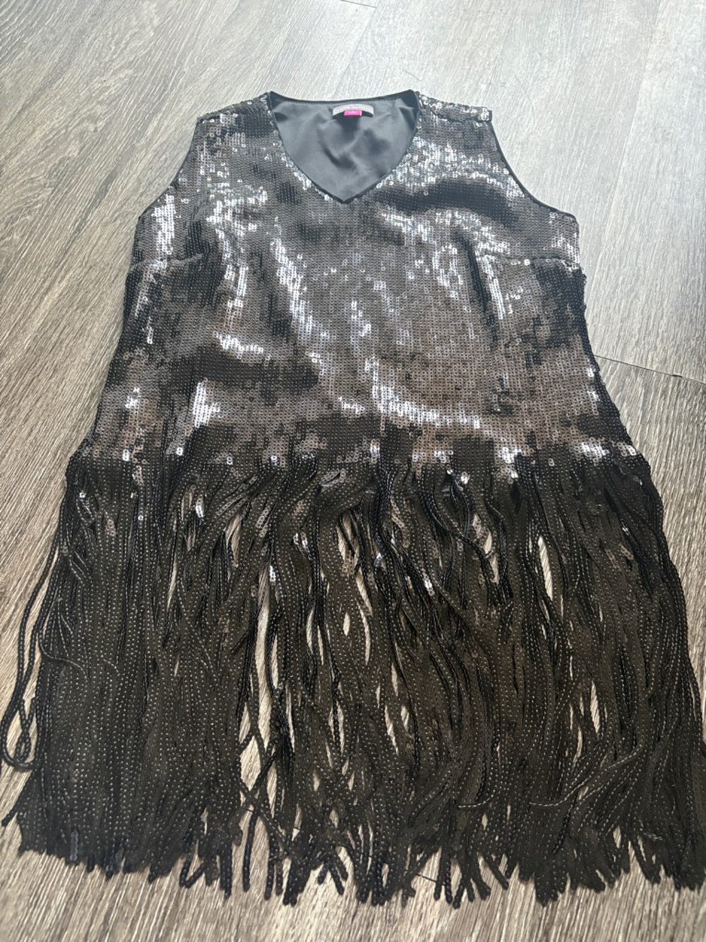 Vince Camuto Black Sequin Fringe top - Picture 4 of 8